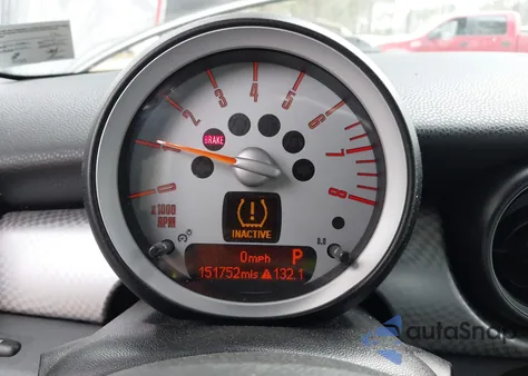 2010 Mini Cooper S z USA, uszkodzony, nr VIN WMWMF7C57ATZ69310